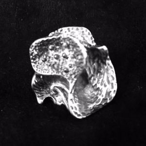 LAST CHANCE! 🌺 UNIQUE Flower Ring